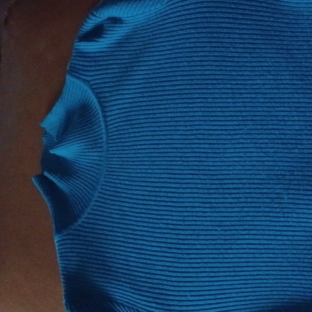 -- Cache Blue Ribbed Knit Top - Picture 4 of 10